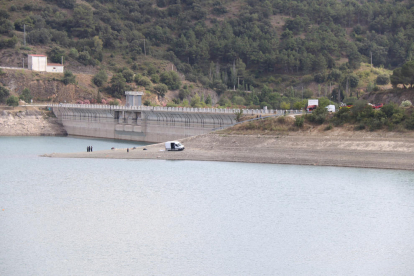 Troben un cos a la zona del pantà de Siurana a la zona on buscaven el jove desaparegut des de divendres