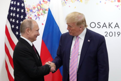 Uns documents suggereixen que Putin va interferir per portar Trump al poder