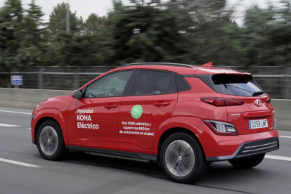El Kona ha rodat un total de 15 hores i 17 minuts en trànsit obert per Madrid, amb un consum mitjà de 8,2 kWh /100 km.