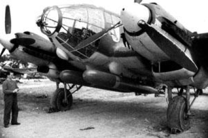  Un Hawker-Hurricane-Mk IIc, com el que va caure al mar de l’Ebre.