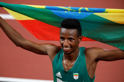 Or per a Barega - L’etíop Selemon Barega va guanyar l’or a la primera prova, els 10.000.
