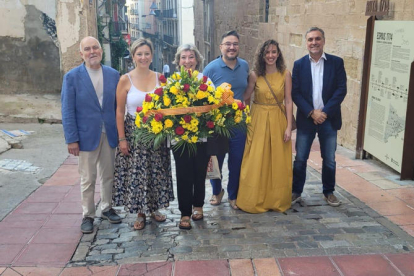 Bellpuig. Vecinos de todas las edades quisieron formar parte de los actos festivos en Bellpuig con motivo de la Diada.