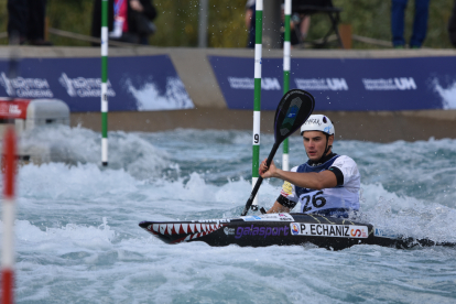 Pau Echaniz va ser vuitè a la final de K-1 i va segellar la sisena plaça olímpica per a l’equip estatal.