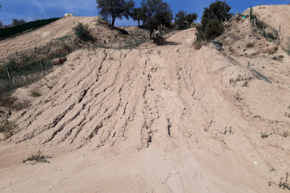 L’aigua va deixar els 1.200 metres de pista impracticables.