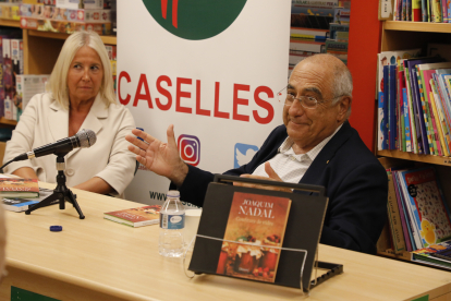 El conseller Joaquim Nadal presenta 'Confitura de vidre' a la Caselles