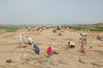 gebut. Excavació al poblat situat a Soses, coetani dels Vilars d’Arbeca, creats aproximadament al segle VII aC.