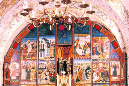 retaule. El retaule gòtic de l’església dels Sants Just i Pastor de Son està atribuït a Pere d’Espallargues i consta de 23 elements. 