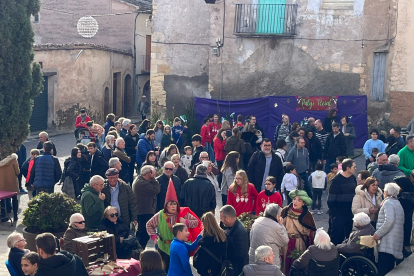 Prop de mil persones van acudir ahir a la tretzena edició de la Fira d’Os de Balaguer.