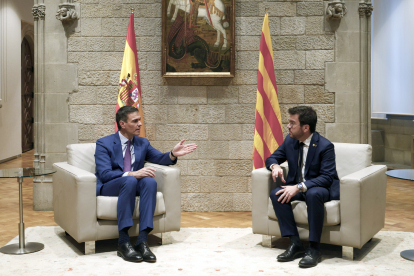 Pedro Sánchez i Pere Aragonès en la seua reunió la setmana passada al Palau de la Generalitat.