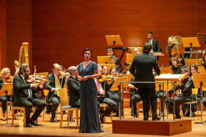 L'Auditori s'omple de nou amb el tradicional 'Festival de Valsos'