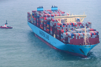 Un vaixell de portacontenidors de la companyia naviliera Maersk, una de les més importants del món, en una imatge d’arxiu.