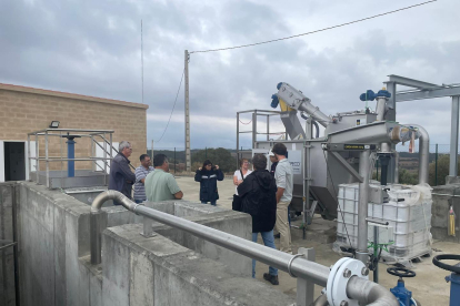 Visita d’obres a la instal·lació amb tècnics de l’ACA, la constructora i membres de l’ajuntament.