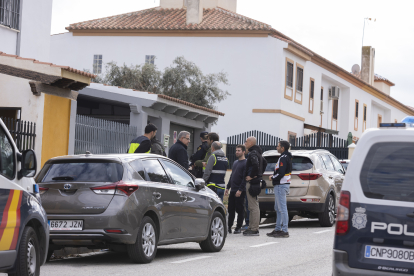 La finca en la qual l’home es va penjar després del crim a Màlaga.