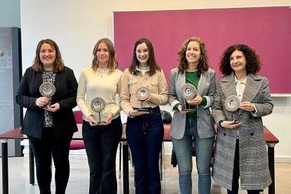 Les guardonades, ahir durant l’acte celebrat al Rectorat de la UdL.