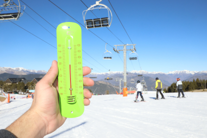 Les temperatures van arribar a superar ahir els 16 graus a l’estació d’esquí de Port Ainé.