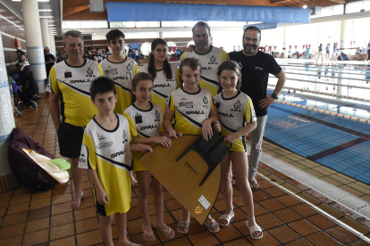 Representants del Club Natació Almenar, organitzador de la jornada.