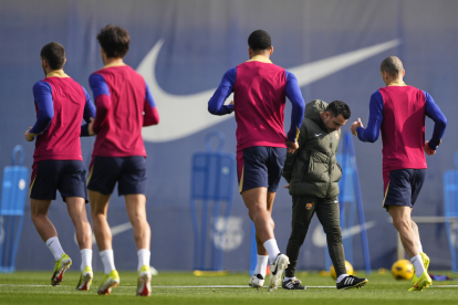 Xavi, ahir durant la sessió d’entrenament del FC Barcelona.