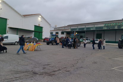 Quatre cooperatives fruiteres de Lleida es donen de baixa de la FCAC