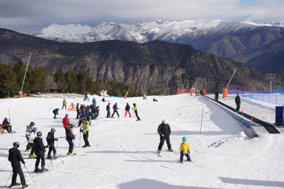 Esquiadors a Espot a començaments d’aquesta setmana.