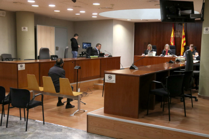 L’acusat, durant el judici celebrat ahir a l’Audiència de Lleida.