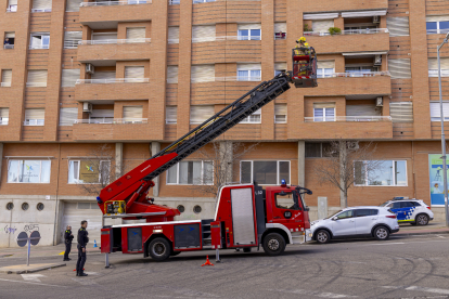 Imatge dels Bombers durant la intervenció.