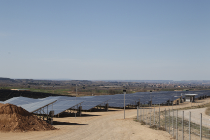 Panells solars instal·lats a les Garrigues.