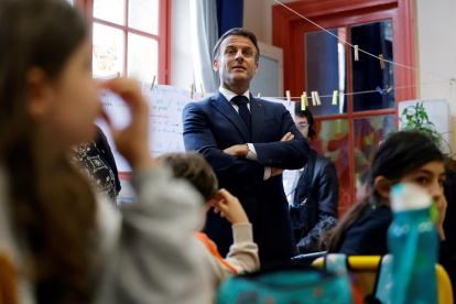 El president francès, Emmanuel Macron, va prometre ahir ser implacable contra la violència escolar.