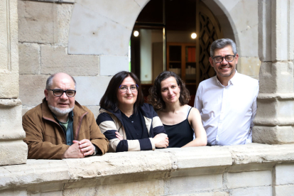 Ferran Sáez; la directora de SEGRE, Anna Sàez; Anna Punsoda, i el director de l’IEI, Andreu Vàzquez.