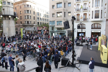 Marc Martínez, Marta Vilalta, Pere Aragonès, Oriol Junqueras i Montse Bergés, al finalitzar ahir l’acte d’ERC a Lleida.