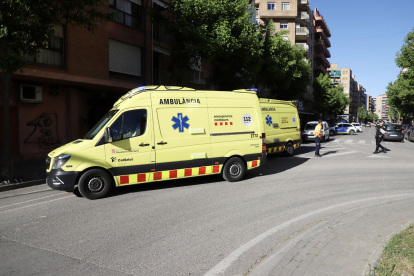 Vista dels serveis d’emergències ahir a l’avinguda Alacant.