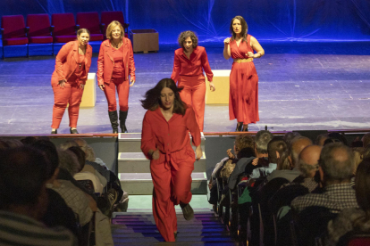 La comèdia 'Això no és vida' omple el teatre