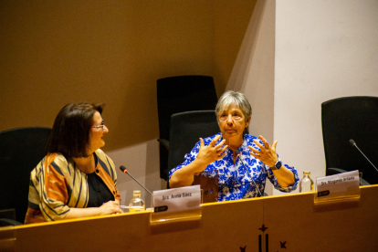 La directora de SEGRE, Anna Sàez, va entrevistar l’escriptora guardonada, Margarida Aritzeta.