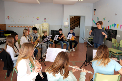 Una classe d’alumnes d’instruments de vent a les Borges.