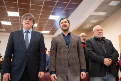 Llarena manté les ordres de detenció estatals contra Puigdemont, Comín i Puig.