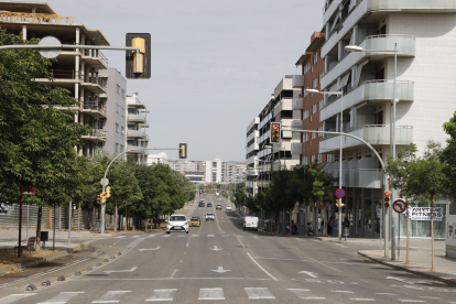 El 1999, el traçat del vial amb els primers moviments de terres.