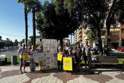 Presentació ahir a la plaça de la Sardana de Balaguer del projecte escultòric.