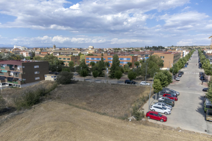 Vista dels terrenys en els quals es preveu construir el nou edifici de l’ABS de Guissona.