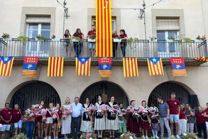 Lleida-Instituts-Sant Ignasi. Un nombrós públic va gaudir ahir a la tarda a la plaça d’Espanya d’un recital d’havaneres al colofó musical a la festa major d’aquest barri de la capital del Segrià. - PAERIA