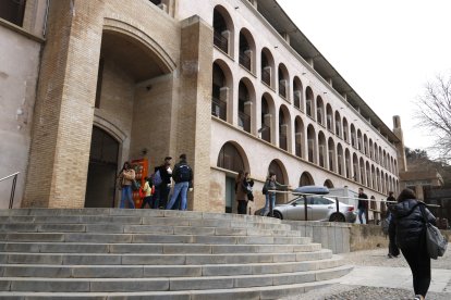 Una facultat de la Universitat de Girona en una imatge d'arxiu.