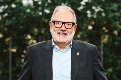La ciutat, com casa nostra - FÈLIX LARROSA PIQUÉ
