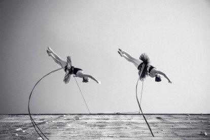 La companyia Delrevés oferirà l’espectacle de dansa aèria 'Finale'