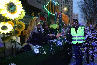 Imatges de la rua de Carnaval de Lleida