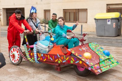 Cursa de Llits del Carnaval de Lleida