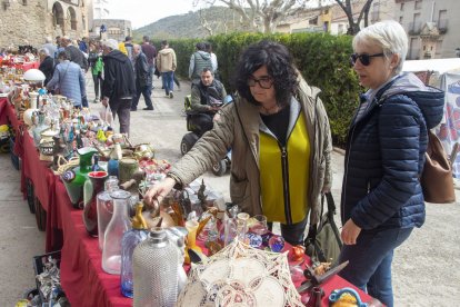 El Mercadal se celebra pel centre històric de la localitat. - LAIA PEDRÓS