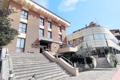 L’entrada de l’Hotel Terradets.