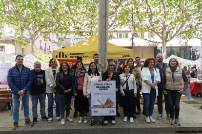 Dirigents d'ERC, abans de la presentació del Club de Lectura.