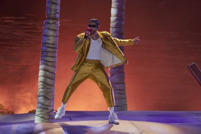 Bad Bunny, durant un concert.
