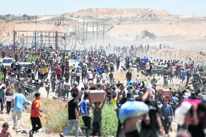 Milers de palestins continuen tenint problemes amb l’arribada d’ajuda humanitària a Gaza. - MOIZ SALHI