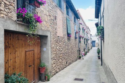 Salàs engalana els seus carrers durant el segon concurs Vila Florida - AJUNTAMENT DE SALÀS DE PALLARS