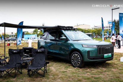 Ofereix versions gasolina, 100% elèctrica i híbrida (HEV), adaptant-se a les diferents necessitats dels conductors actuals.